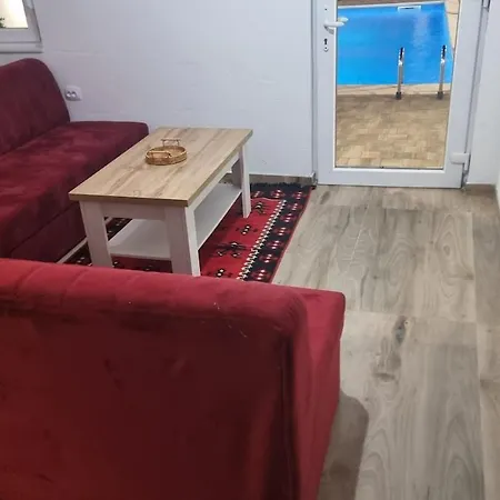 Villa Plava Swiming Pool With House