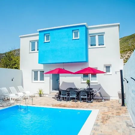 Plava Swiming Pool With House Mostar